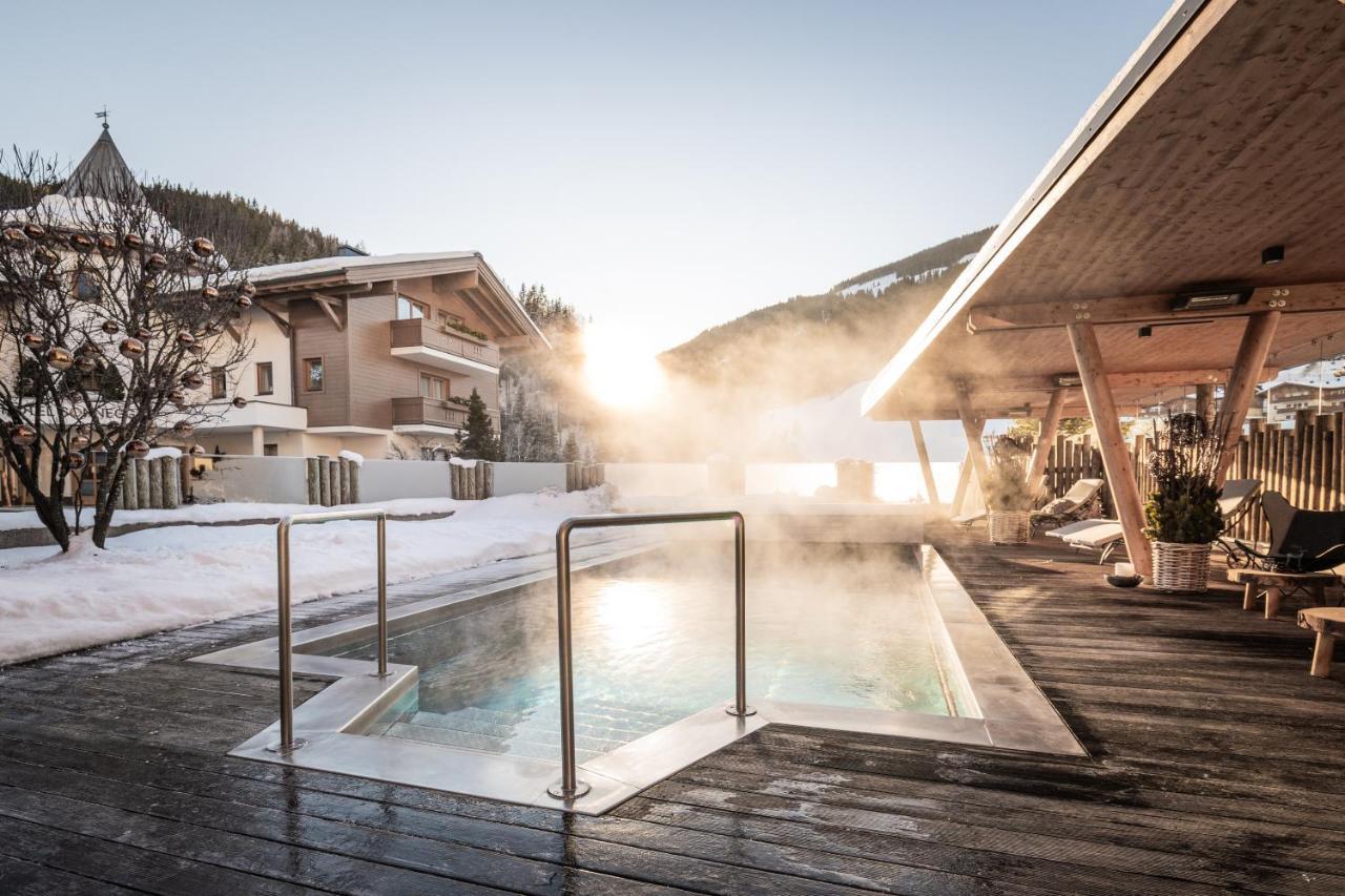 Hotel Sonnegg Saalbach-Hinterglemm Esterno foto