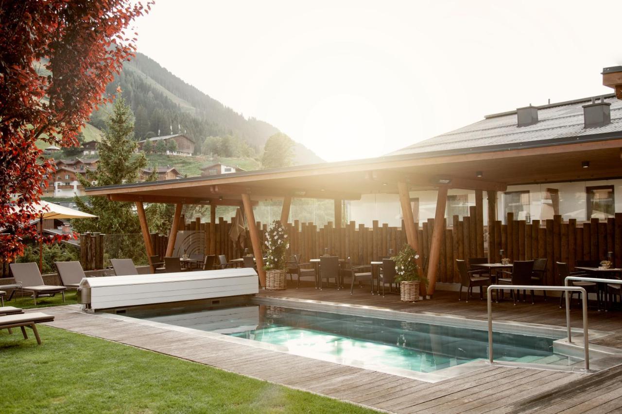Hotel Sonnegg Saalbach-Hinterglemm Esterno foto